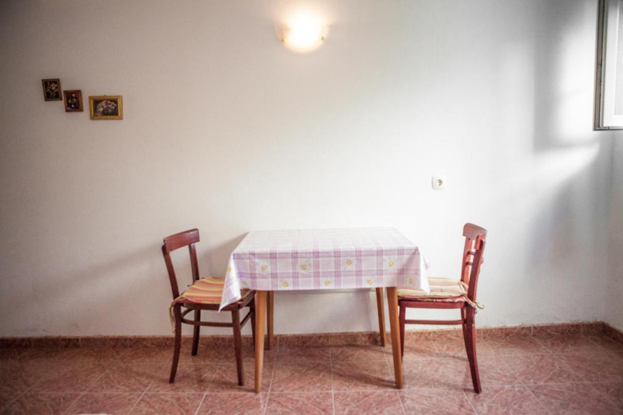 Apartments Alma Новаля Екстериор снимка